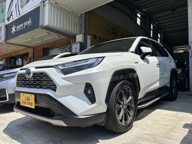 TOYOTA豐田 RAV4  第1張相片