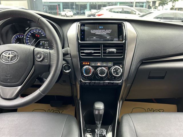 TOYOTA豐田 YARIS S  第10張相片