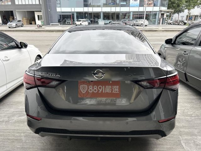 NISSAN日產 SENTRA  第4張相片