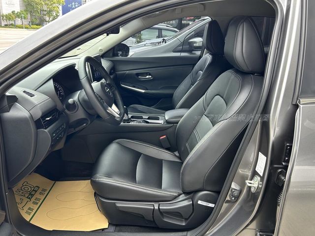 NISSAN日產 SENTRA  第6張相片