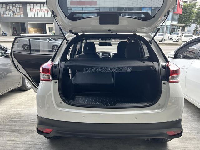 TOYOTA豐田 YARIS CROSSOVER  第15張相片