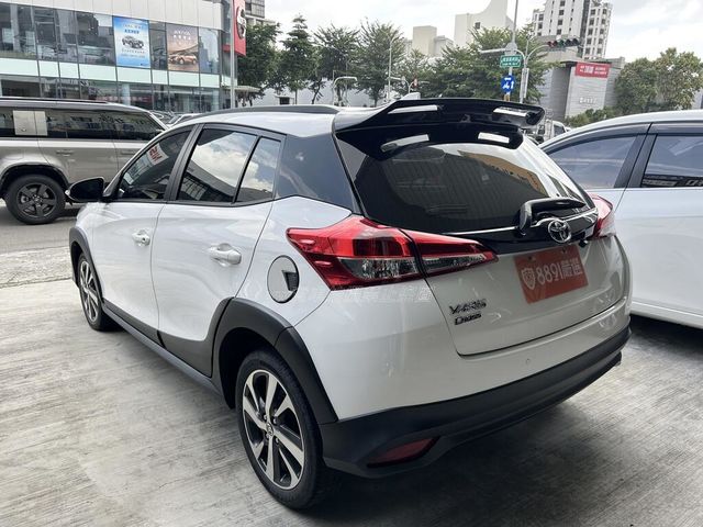 TOYOTA豐田 YARIS CROSSOVER  第16張相片