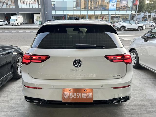 VOLKSWAGEN福斯 GOLF  第4張相片