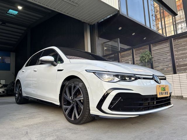 VOLKSWAGEN福斯 GOLF  第18張相片