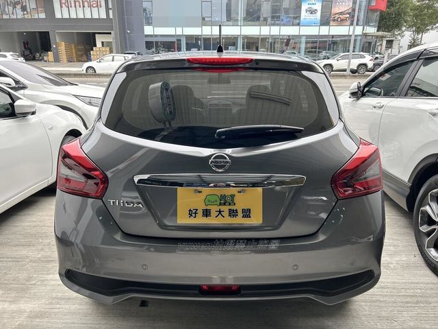 NISSAN日產 TIIDA  第4張相片