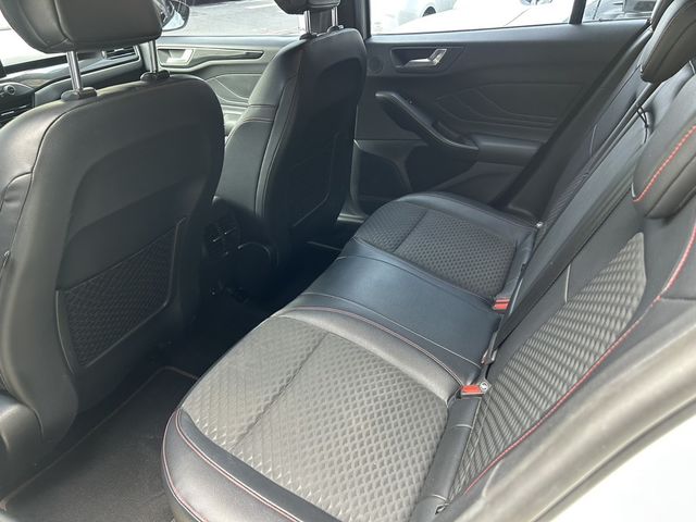 FORD福特 FOCUS  第10張相片