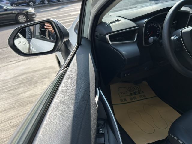 TOYOTA豐田 ALTIS  第6張相片