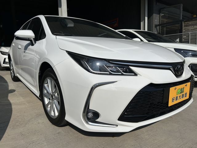 TOYOTA豐田 ALTIS  第3張相片