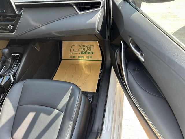 TOYOTA豐田 ALTIS  第8張相片