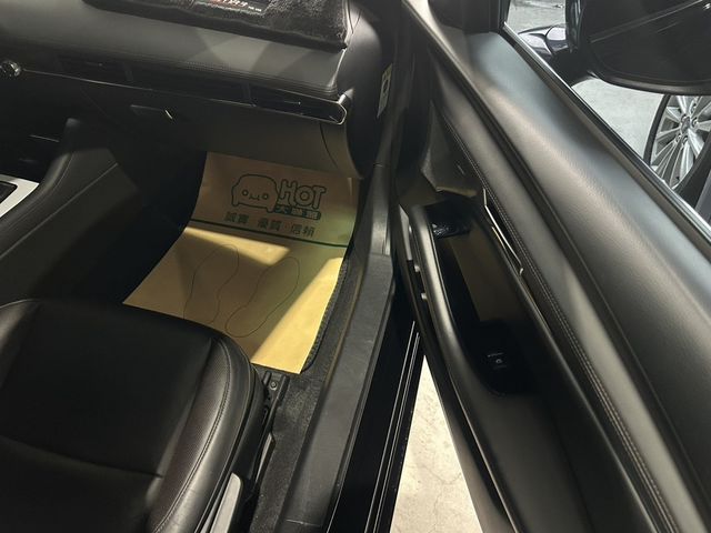 MAZDA馬自達 MAZDA 3  第8張相片