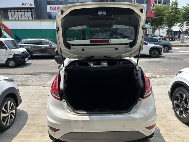 FORD福特 FIESTA  第14張相片