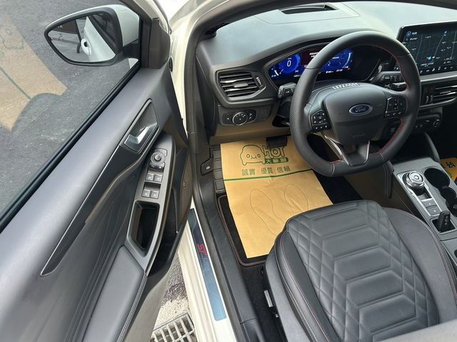 FORD福特 FOCUS  第6張相片