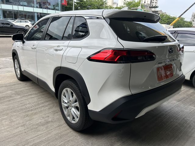 TOYOTA豐田 COROLLA CROSS HYBRID  第2張相片
