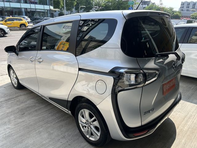 TOYOTA豐田 SIENTA  第4張相片
