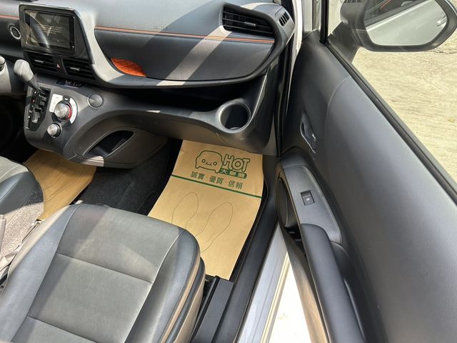TOYOTA豐田 SIENTA  第8張相片