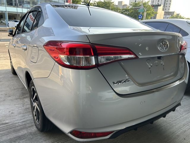 TOYOTA豐田 VIOS  第2張相片