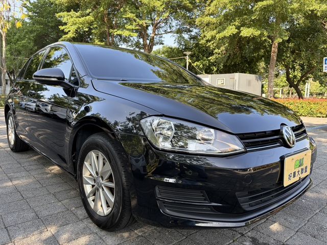 VOLKSWAGEN福斯 GOLF  第2張相片