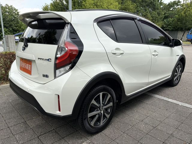 TOYOTA豐田 PRIUS C  第4張相片