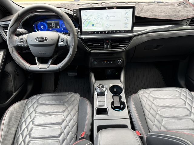 FORD福特 FOCUS WAGON  第5張相片