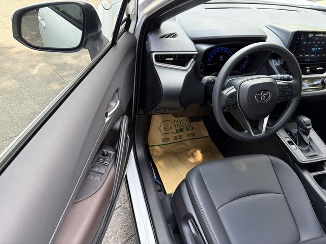 TOYOTA豐田 COROLLA CROSS HYBRID  第10張相片