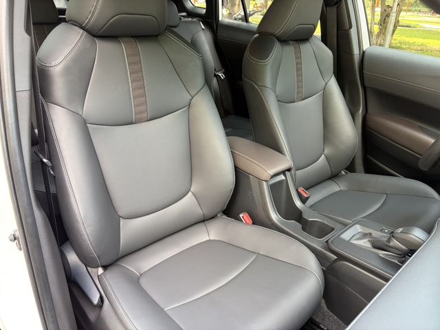 TOYOTA豐田 COROLLA CROSS HYBRID  第15張相片