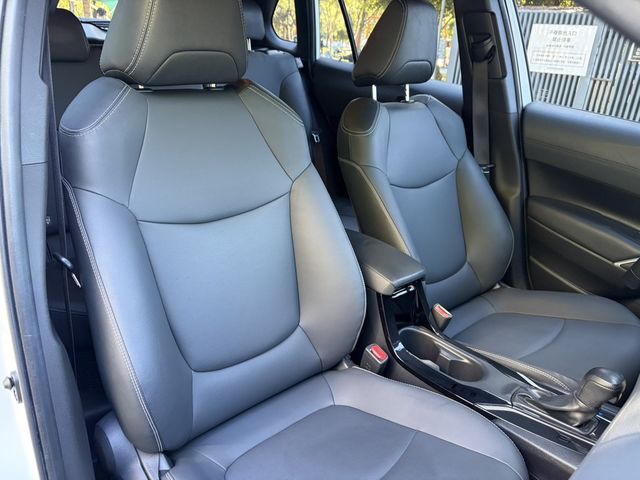 TOYOTA豐田 COROLLA CROSS HYBRID  第13張相片