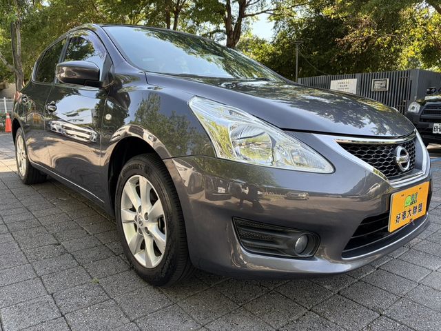 NISSAN日產 TIIDA  第7張相片