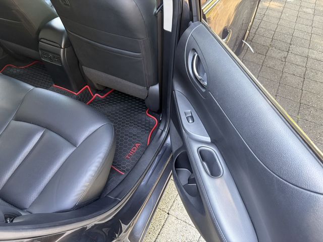 NISSAN日產 TIIDA  第11張相片