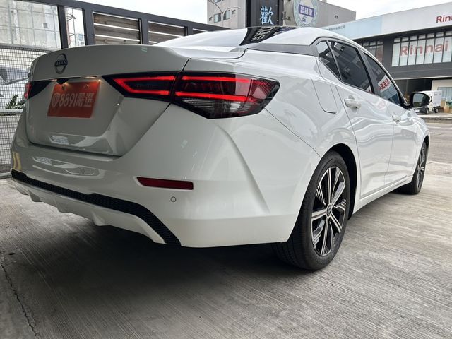 NISSAN日產 SENTRA  第2張相片