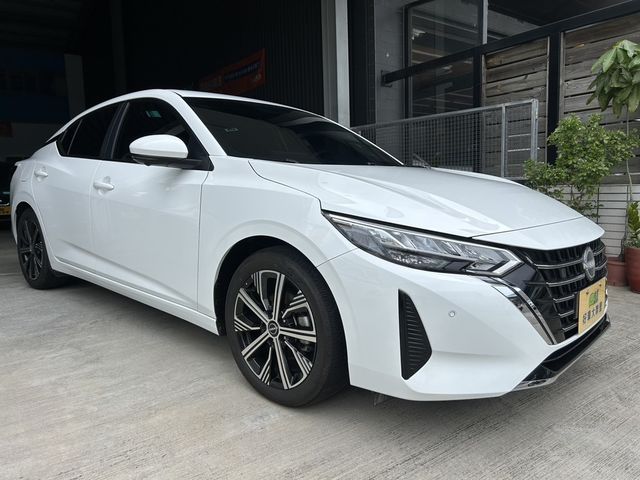 NISSAN日產 SENTRA  第3張相片