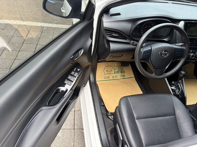 TOYOTA豐田 YARIS  第9張相片