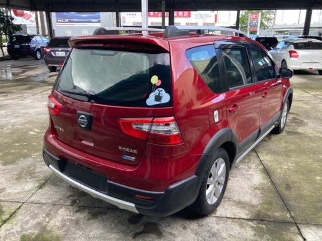 NISSAN日產 LIVINA  第2張相片