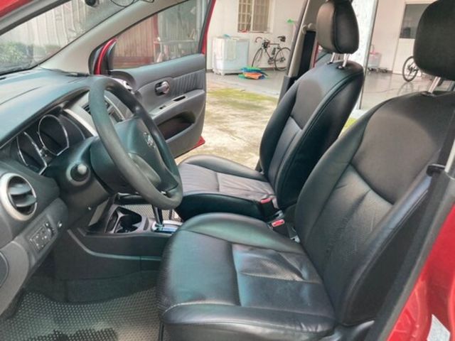 NISSAN日產 LIVINA  第5張相片