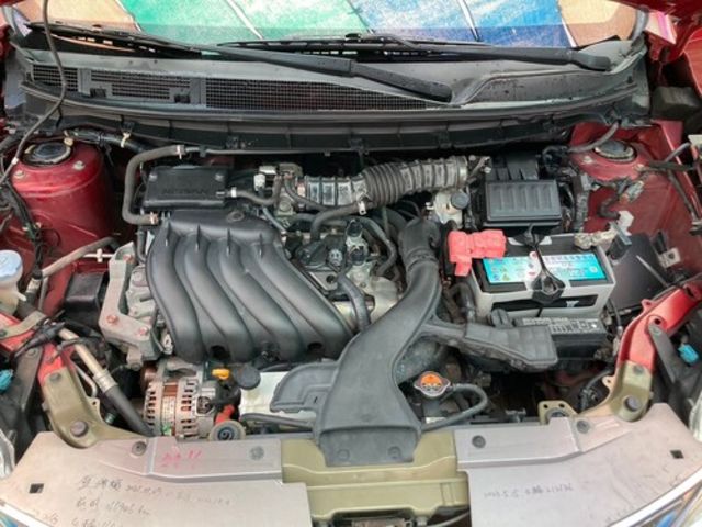 NISSAN日產 LIVINA  第11張相片