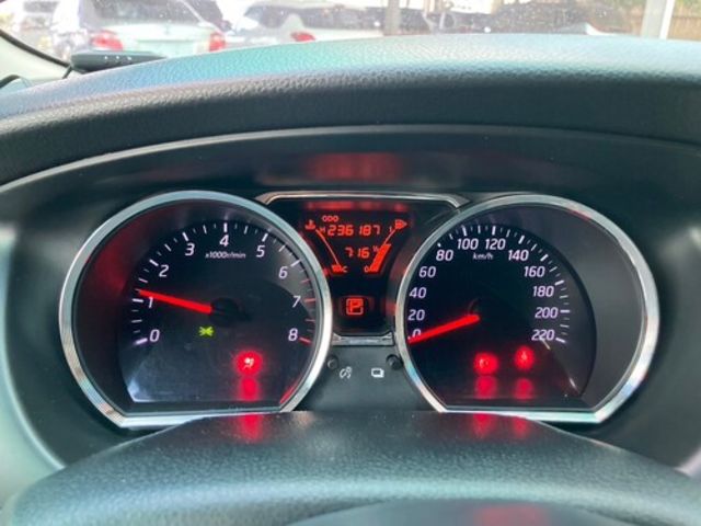 NISSAN日產 LIVINA  第12張相片