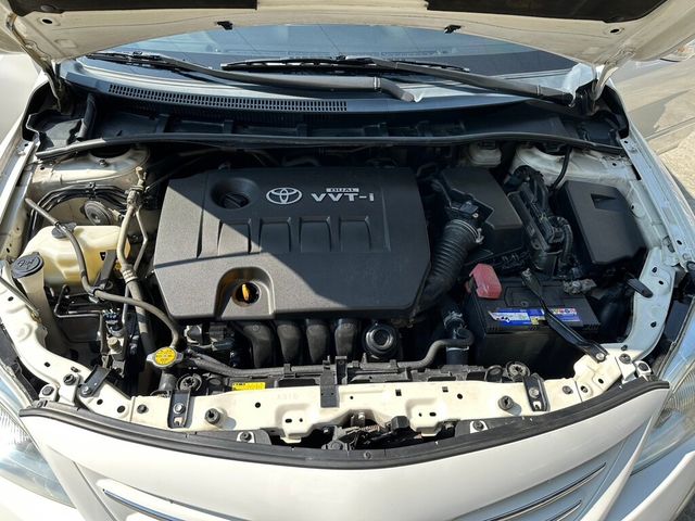 TOYOTA豐田 ALTIS  第6張相片