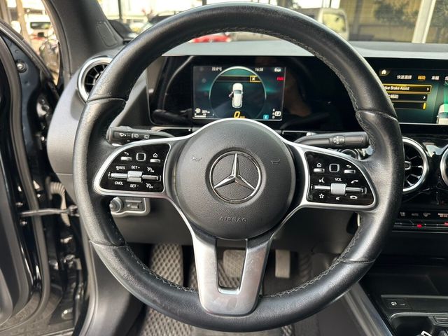 M-BENZ賓士 GLA250  第17張相片