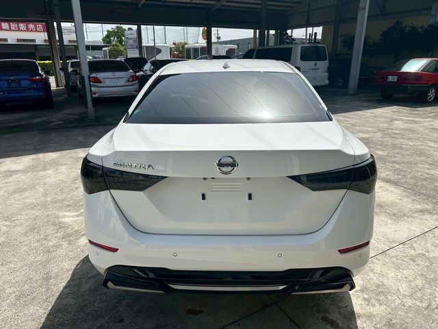 NISSAN日產 SENTRA  第4張相片