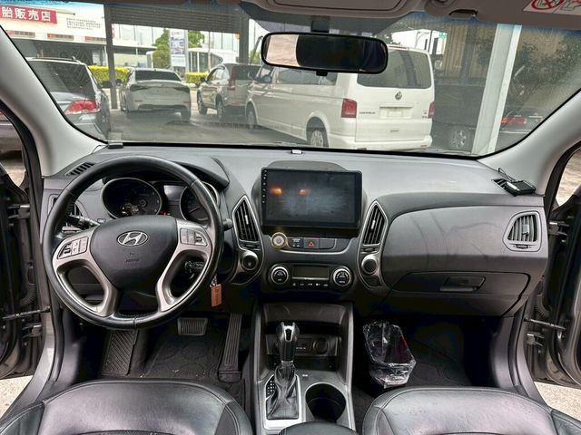 HYUNDAI現代 IX35  第5張相片