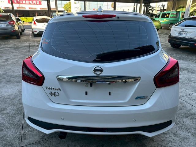 NISSAN日產 TIIDA  第4張相片