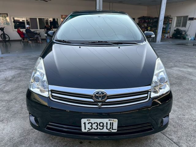 TOYOTA豐田 WISH  第4張相片