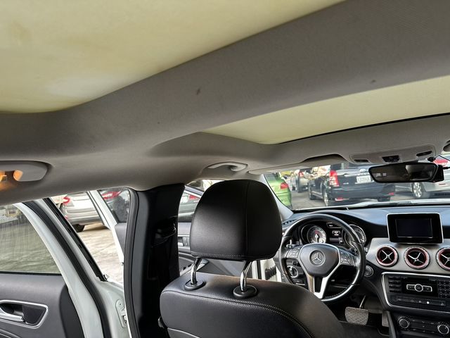 M-BENZ賓士 GLA250  第6張相片