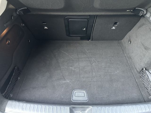 M-BENZ賓士 GLA250  第8張相片