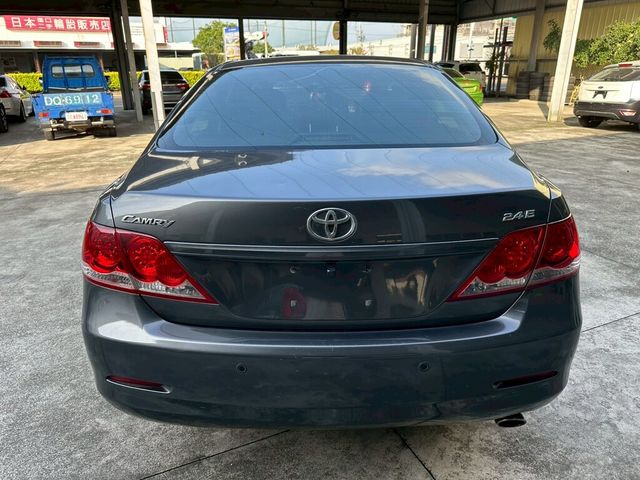 TOYOTA豐田 CAMRY  第4張相片