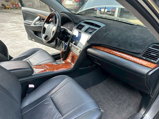 TOYOTA豐田 CAMRY  第10張相片