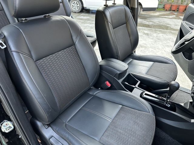 MITSUBISHI三菱 ZINGER  第10張相片