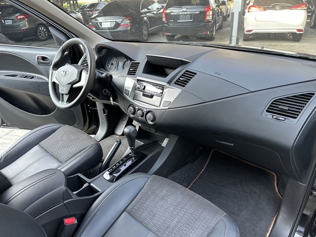 MITSUBISHI三菱 ZINGER  第11張相片