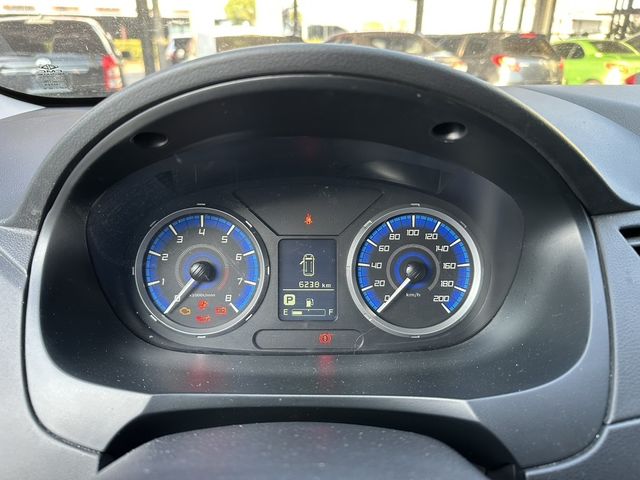 MITSUBISHI三菱 ZINGER  第14張相片