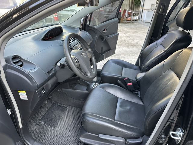 TOYOTA豐田 YARIS  第5張相片