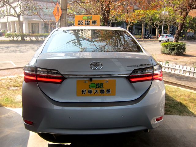 TOYOTA豐田 ALTIS  第4張相片